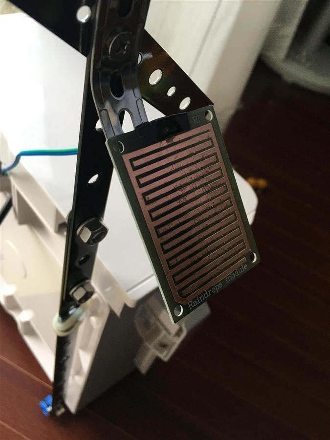 芝生×IoT　arduino プリント基板 ESP-WROOM-02 12V 自動散水 ソレノイド 水電磁弁 Blynk　ソーラーパネル